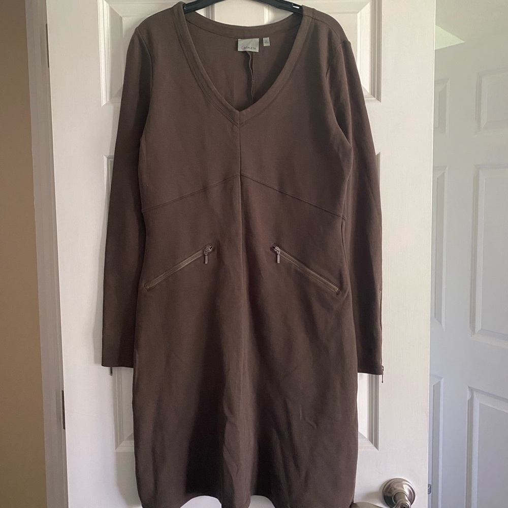 Athleta fleece dress Sz M brown taupe long sleeve athleisure v neck